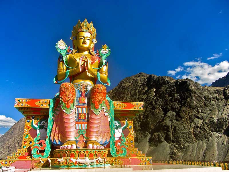 Schlangen-Buddha-Statue im Likir-Kloster