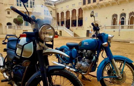 Enfield Motorrad-Indien-Tour