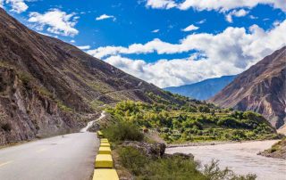 Ehrfurchtgebietende Schluchten des Jangtse, tibetische Privatunterkunft